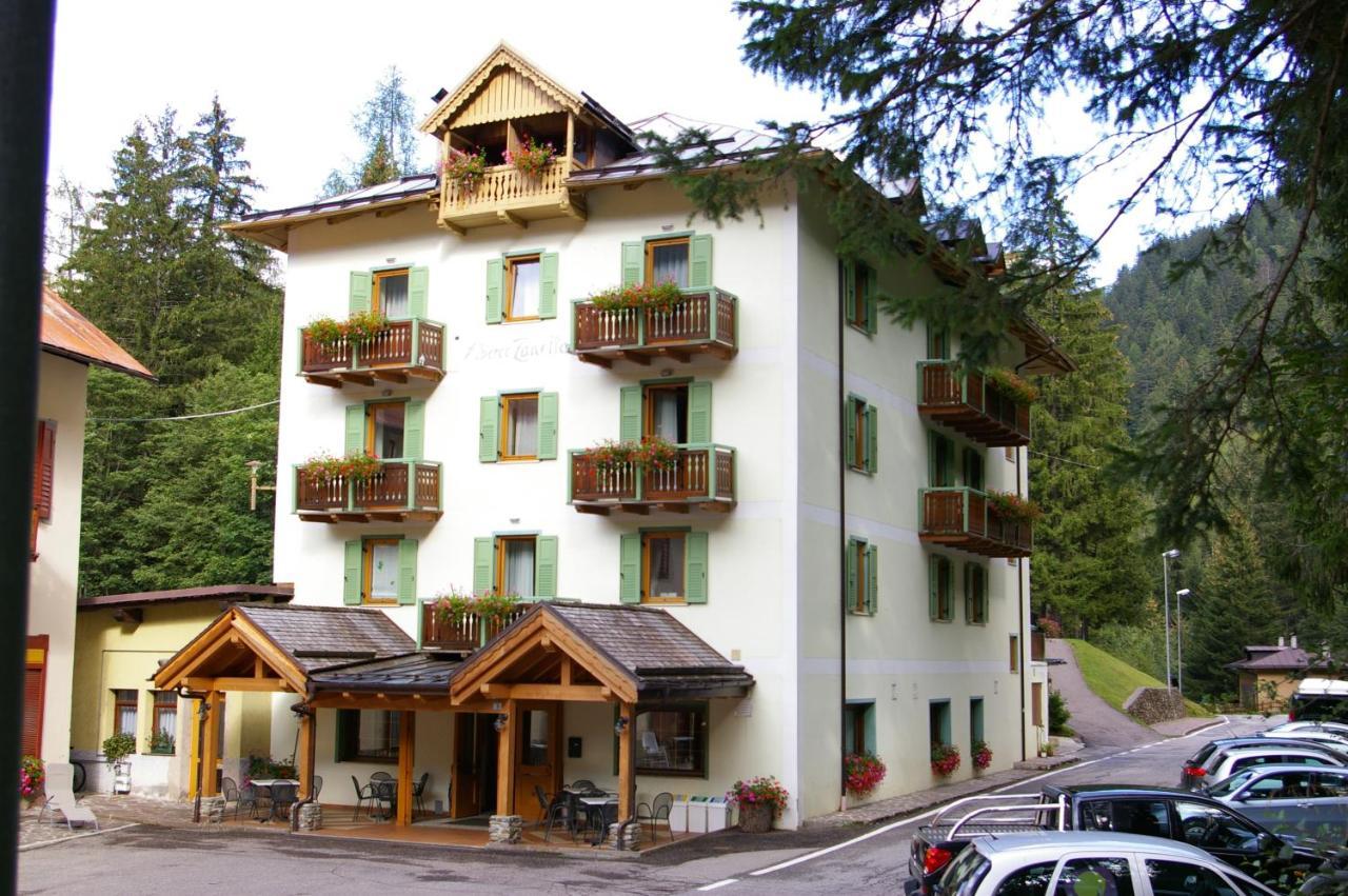 Hotel Zanella Peio Fonti Exterior foto