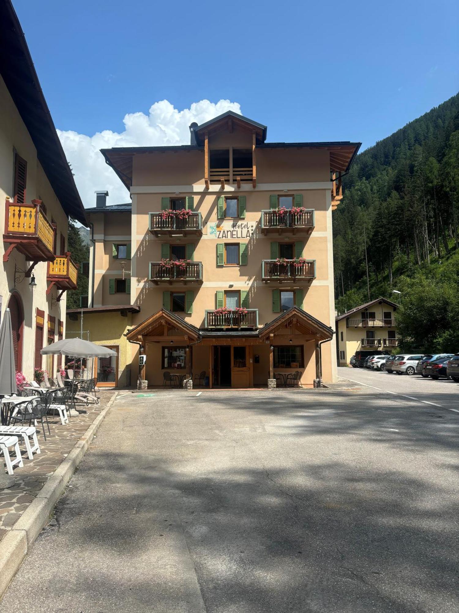 Hotel Zanella Peio Fonti Exterior foto